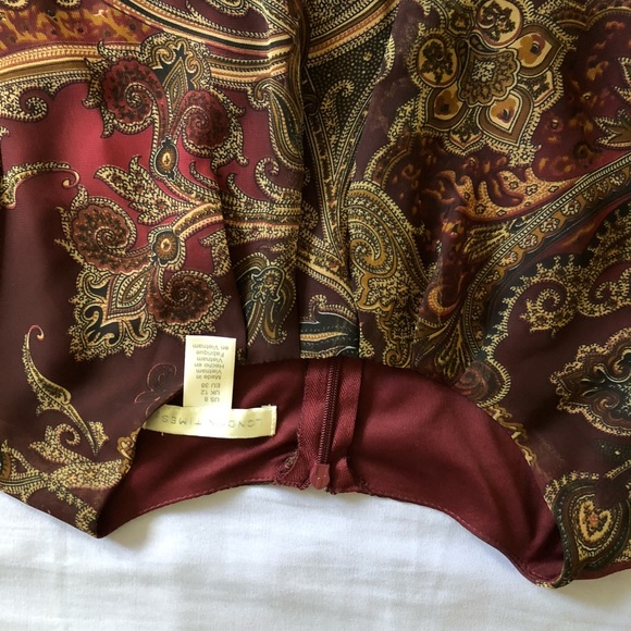 London Time Dress - Picture 9 of 9